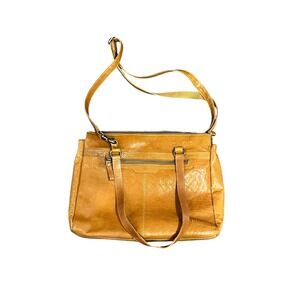 Spikes & Sparrow Tan Pebbled Leather Crossbody Laptop Tote Bag